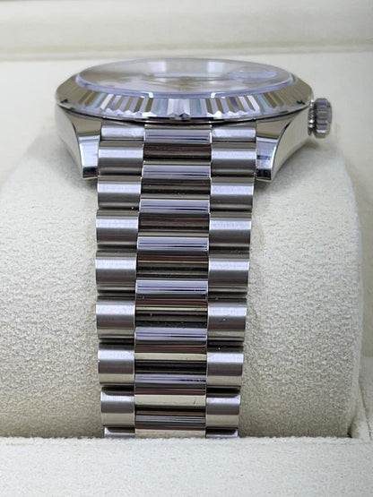 Rolex Day-Date 40 228239 White Roman White Gold President