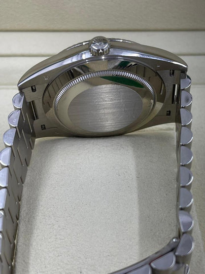 Rolex Day-Date 40 228239 White Roman White Gold President