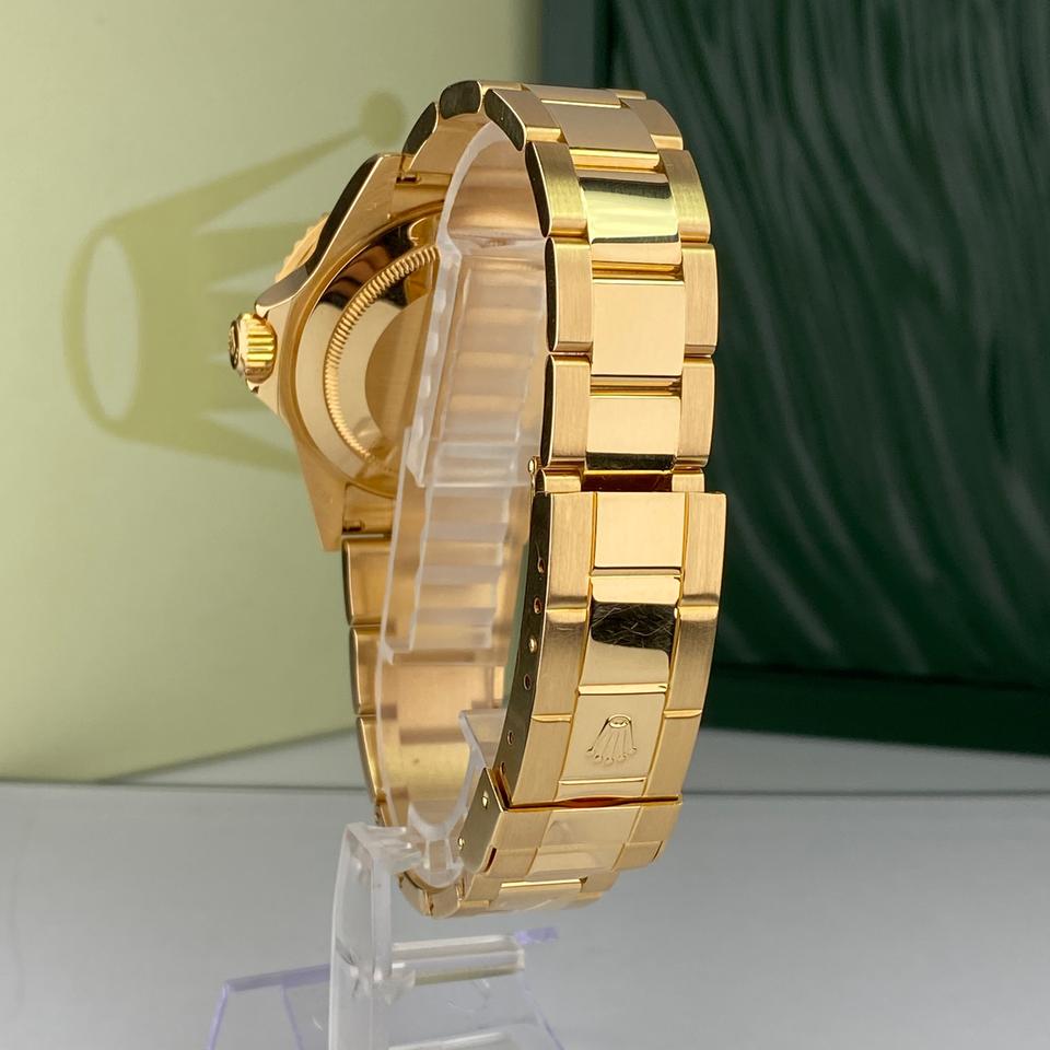 Submariner Date 16618 gray Serti diamond dial image 6
