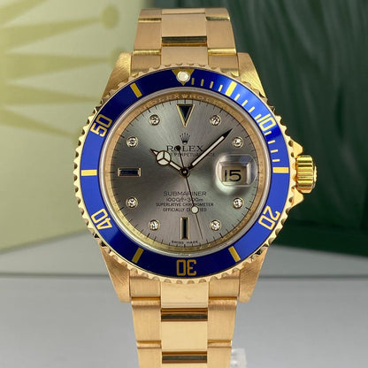 Submariner Date 16618 gray Serti diamond dial image 2