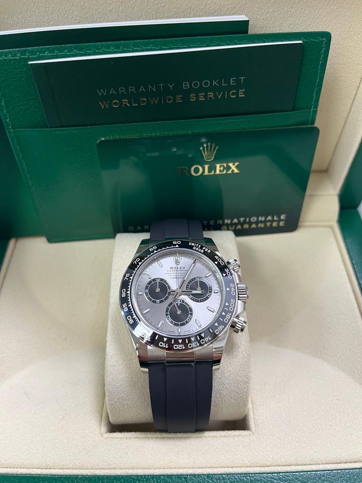 Rolex Cosmograph Daytona 126519LN White Gold Silver Black Dial Oysterflex