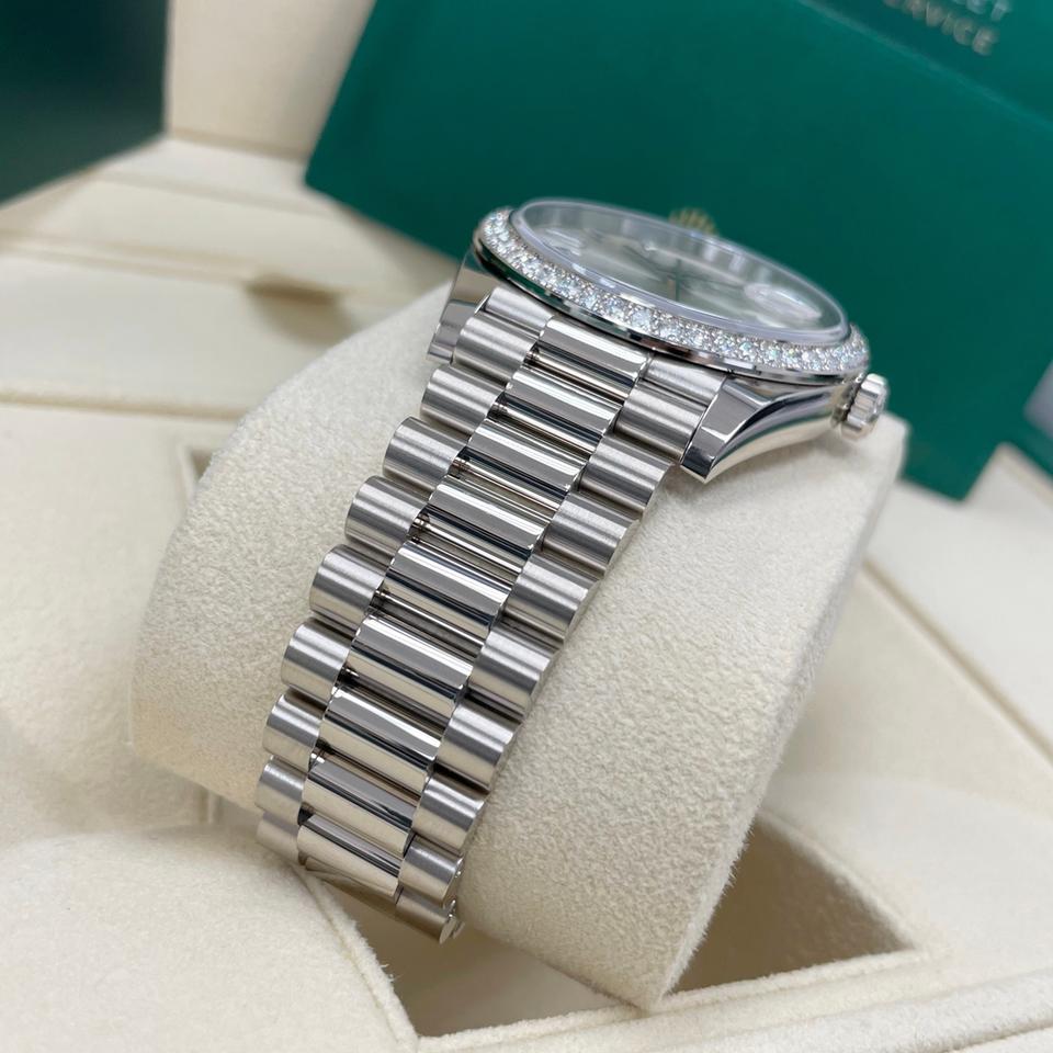 Rolex Day-Date 40 228349RBR White Gold Silver Baguette Diamond Dial