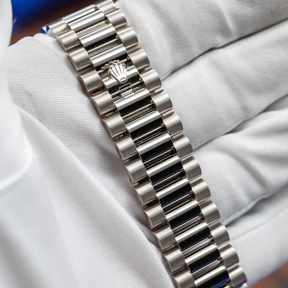 Rolex Day-Date 40 228239 White Gold Blue Dial