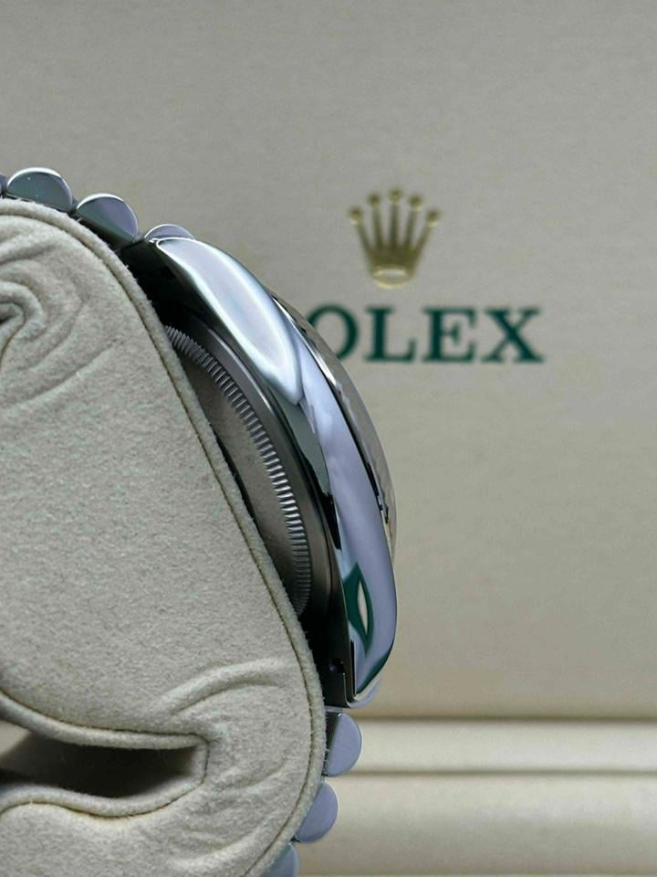 Rolex Datejust 36 Mint Green Jubilee Bracelet 2025