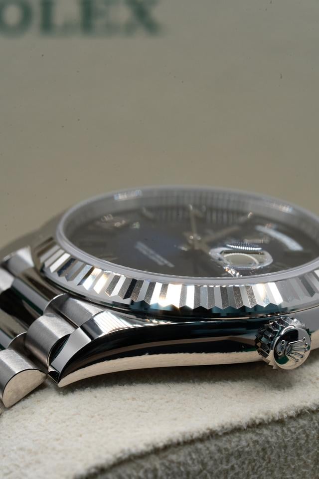 Rolex Day-Date 40 228239 White Gold Blue Ombré Dial