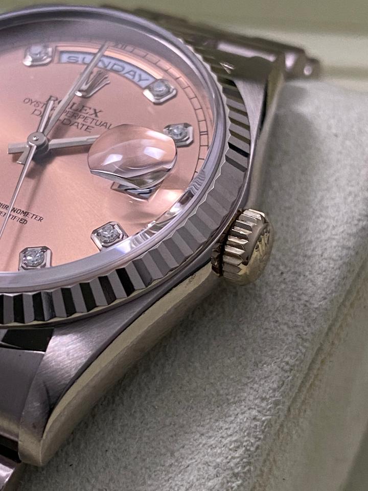 Rolex Day-Date 36 18239 Pink Salmon Diamond Dial