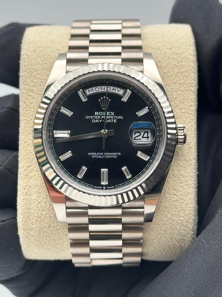 Rolex Day-Date 40 228239 Black Diamond-Set Dial White Gold