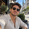 Lukas M.