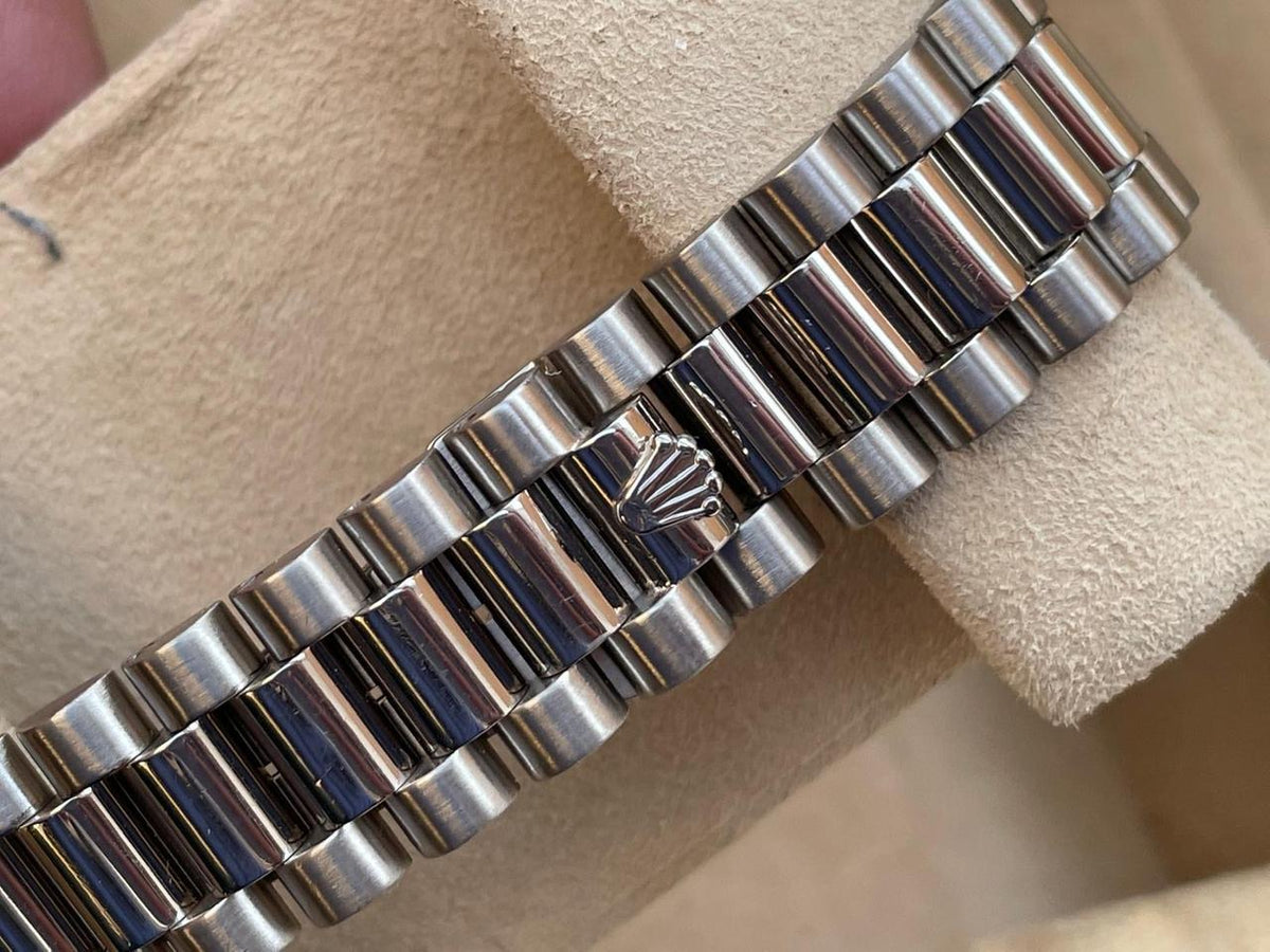 Rolex Day-Date 36 18239 A-Series Silver Diamond Dial