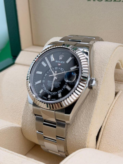 Sky-Dweller black dial image 14